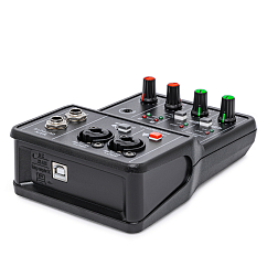 Микшерный пульт CAD MXU2 Black