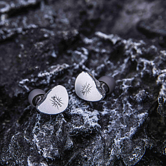 Наушники внутриканальные KiwiEars Belle (3.5 mm with mic) Silver