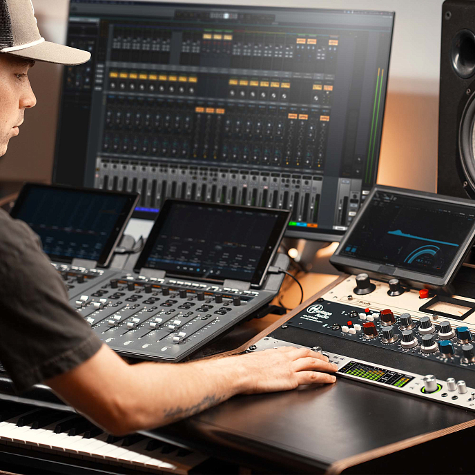 Аудиоинтерфейс Universal Audio Apollo x8 Gen 2 Essentials+ Edition Silver - рис.4