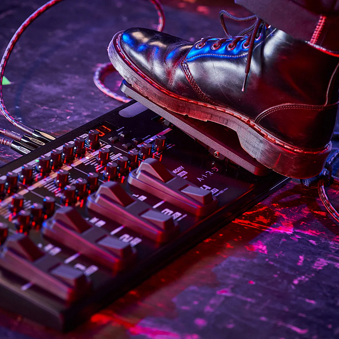 Процессор эффектов Boss ME-90B Blue - рис.6