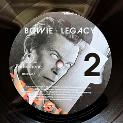 Виниловая пластинка David Bowie - Legacy LP