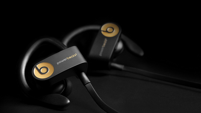 powerbeats black and gold