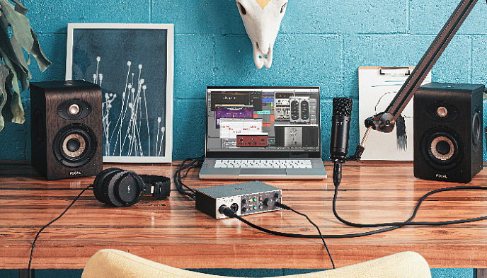 Аудиоинтерфейс Universal Audio Volt 2 Studio Bundle - рис.12
