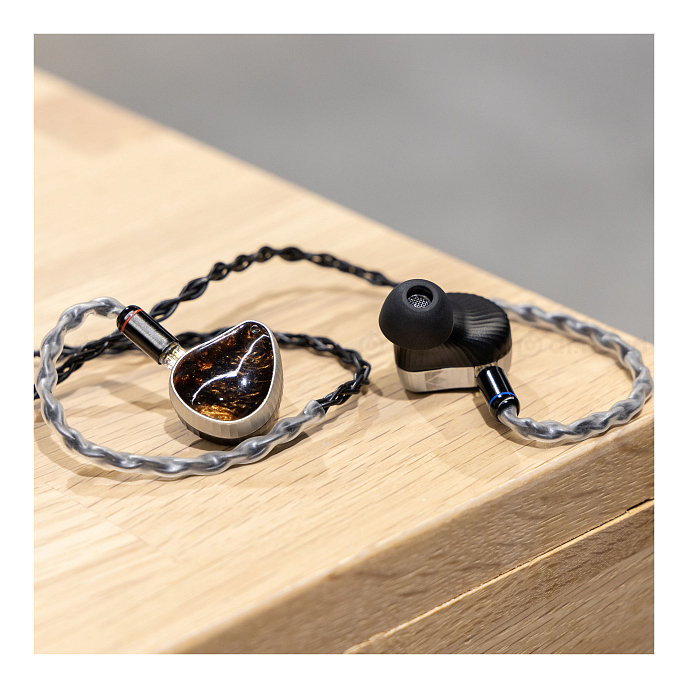 Комплект Noble Audio Sultan + Noble Audio Standard Cable with Interchangeable Termination 2Pin - рис.19