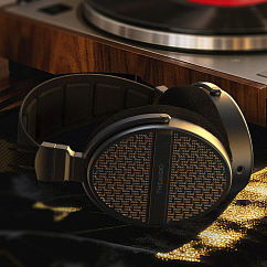 Наушники полноразмерные ThieAudio Cypher Black