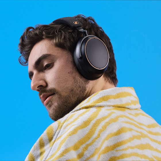 Наушники Sennheiser Momentum 4 Wireless Graphite купить в Москве, цена 39990 руб