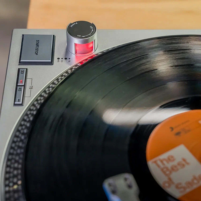 Проигрыватель винила AUDIO-TECHNICA AT-LP120XUSBSV - виниловый проигрыватель, цвет серебристый_OpenBox - рис.21