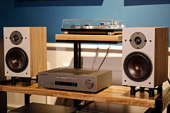 Полочная акустика Dali Oberon 3 Light Oak