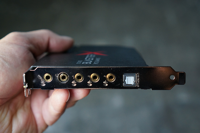 Внутренняя звуковая карта Creative Sound BlasterX AE-5 - рис.1