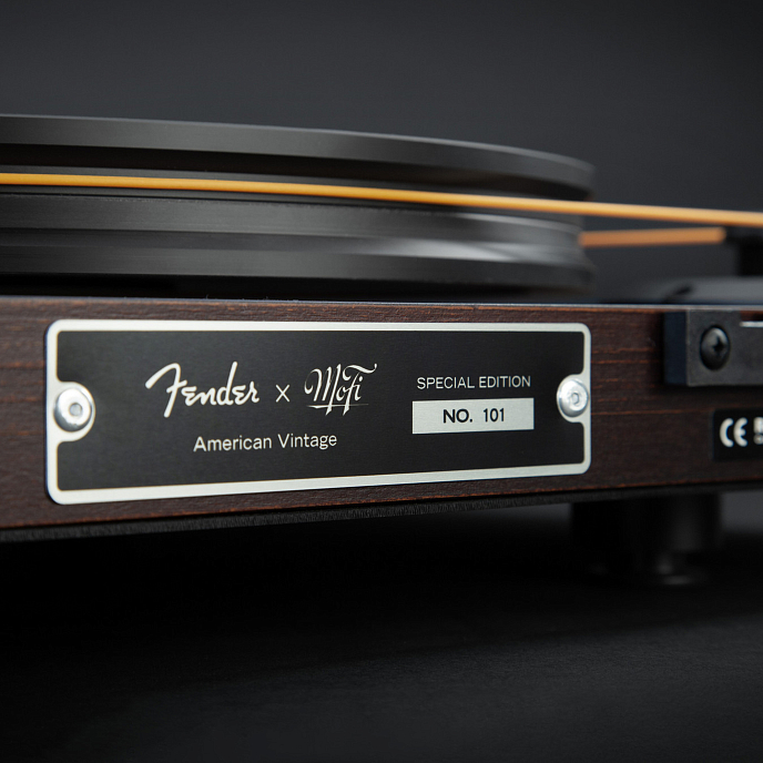 Проигрыватель винила MoFi Fender American Vintage - рис.10