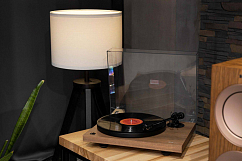 Проигрыватель винила Music Hall MMF-2.3 se walnut проигрыватель винила (SN 159753648)_Уценка