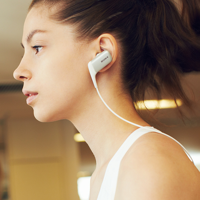 Беспроводные наушники SONY MDR-AS600BT Black - рис.4