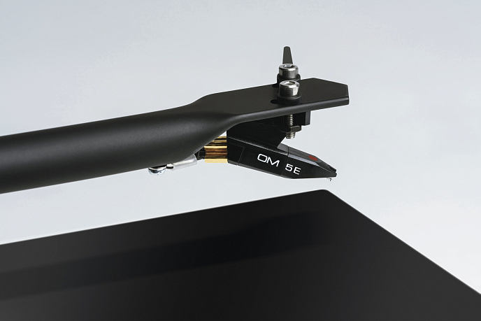 Проигрыватель винила Pro-Ject T1 PHONO SB OM 5E Piano Black - рис.6