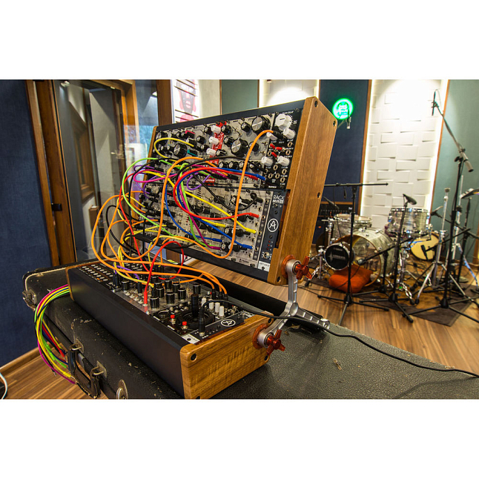 Студийное оборудование Arturia RackBrute 6U Black Noir Eurorack - рис.8