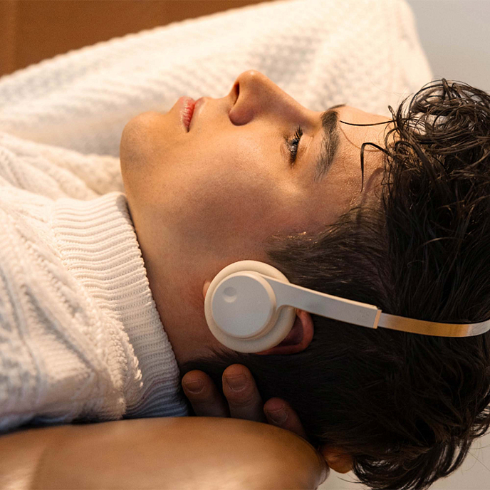 Беспроводные наушники Defunc Mondo Freestyle Greige - рис.8