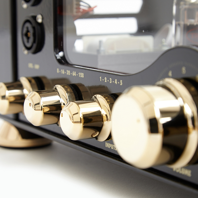 Усилитель для наушников AudioValve RKV Mark III Black / Gold - рис.13