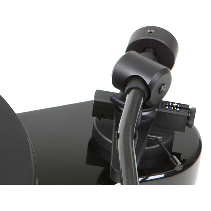 Проигрыватель винила Pro-Ject RPM 3 Carbon 2M-Silver White - рис.1
