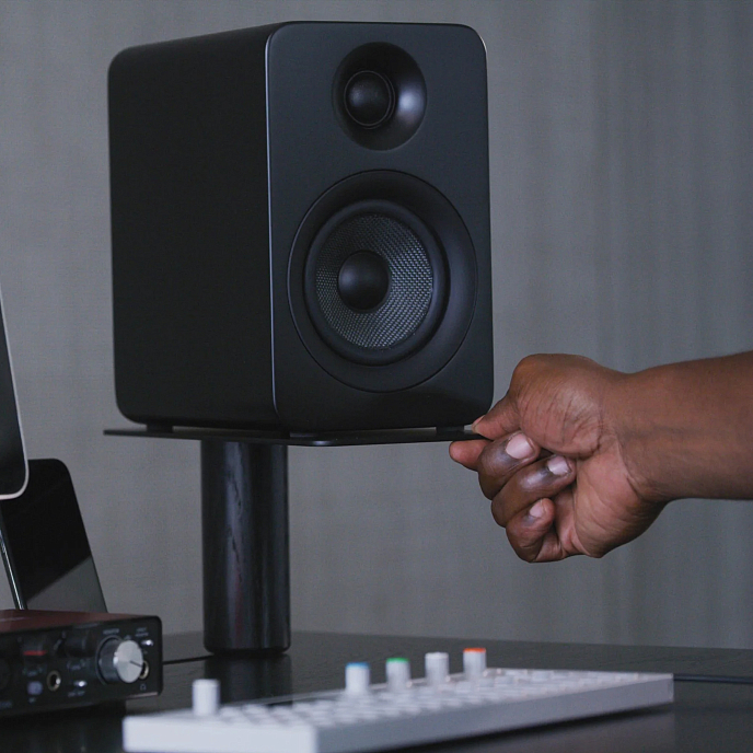 Полочная акустика Kanto YU4 Matte Black - рис.3