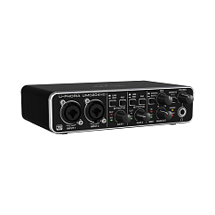 Аудиоинтерфейс Behringer UMC204HD