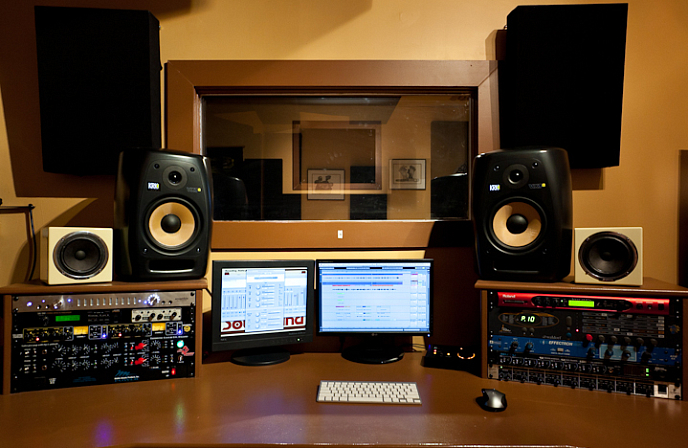 Студийный монитор KRK 8S2 - рис.5