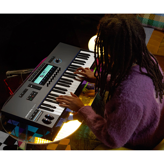 MIDI-клавиатура Native Instruments Komplete Kontrol S49 MK3 - рис.4