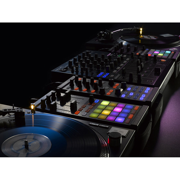 DJ-контроллер Native Instruments Traktor Kontrol F1 - рис.4
