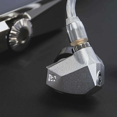 Наушники внутриканальные Campfire Audio Taurus Silver