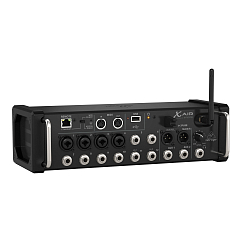 Микшерный пульт Behringer XR12