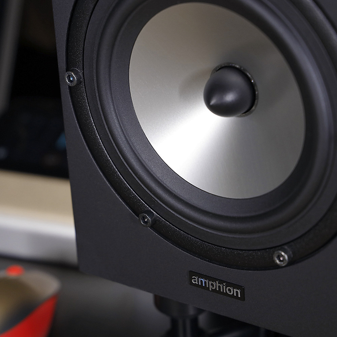 Студийный монитор Amphion One18 Black - рис.14