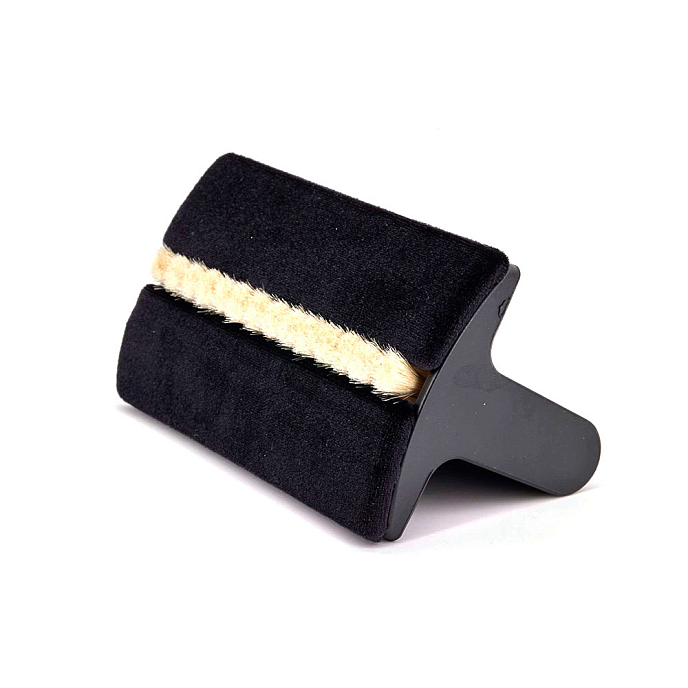 Щетка для винила Thorens Vinyl Brush Goat Hair - рис.0