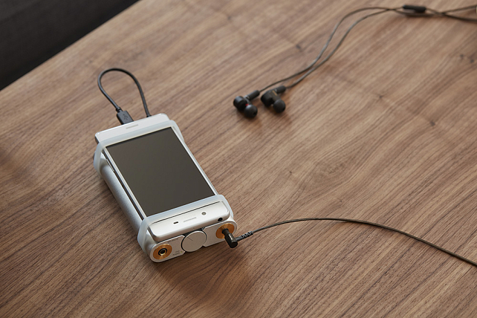 Усилитель для наушников с ЦАП Sony PHA-2A - рис.10