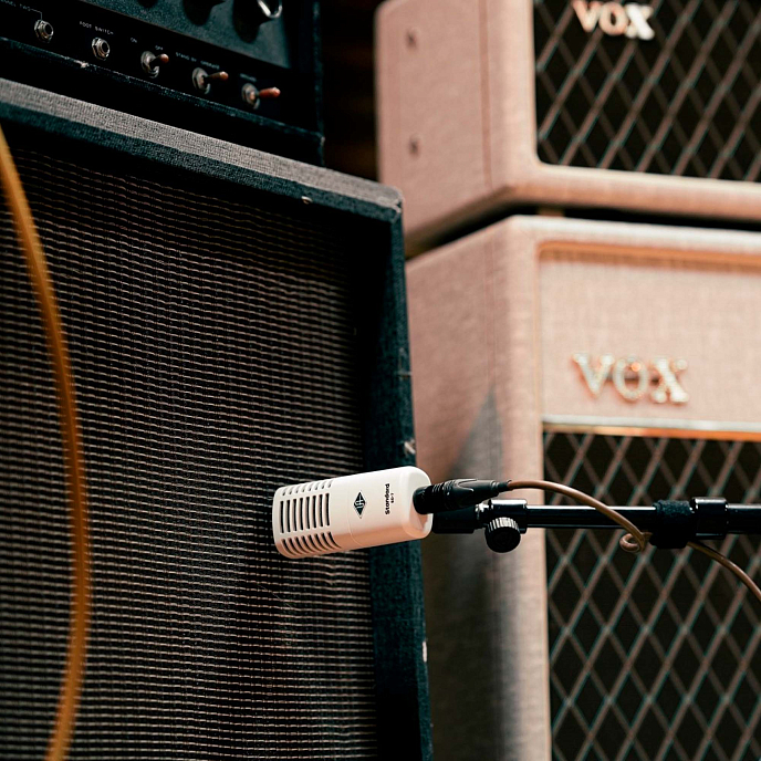 Микрофон инструментальный Universal Audio SD-7 White - рис.10