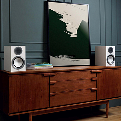Полочная акустика Monitor Audio Gold 50 (6G) Satin White