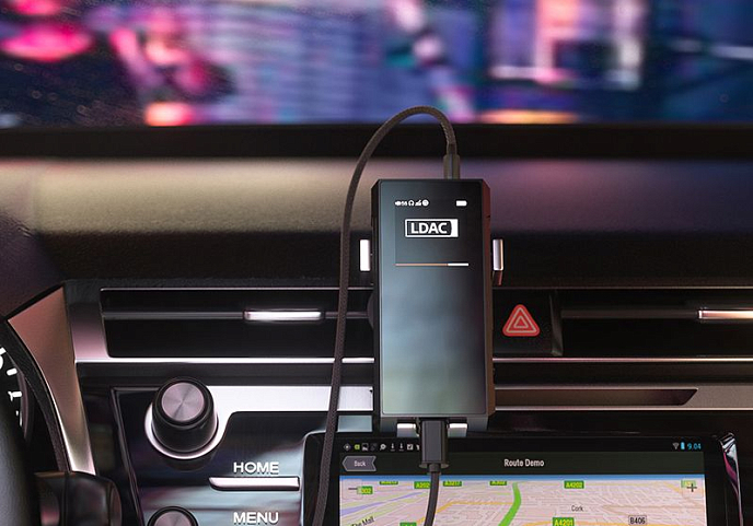 Усилитель-ЦАП для наушников FiiO BTR7 Black - рис.11