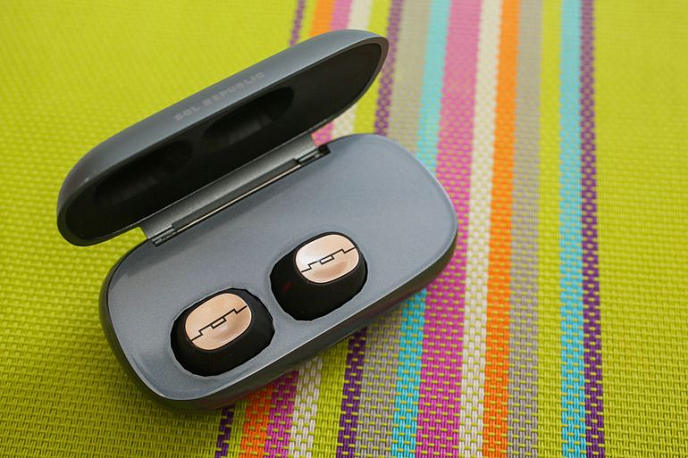 Беспроводные наушники Sol Republic Amps Air true Wireless Gold - рис.2