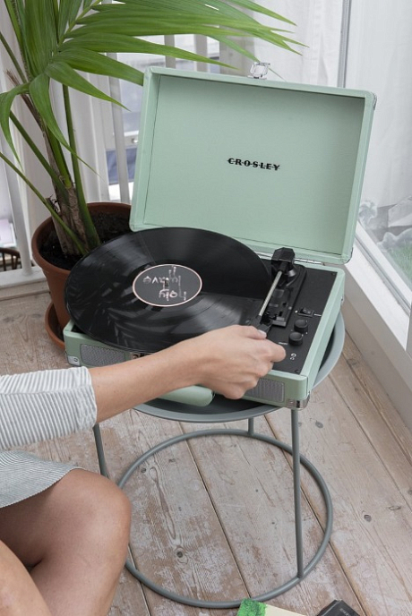 Проигрыватель винила Crosley Cruiser Deluxe Mint - рис.6