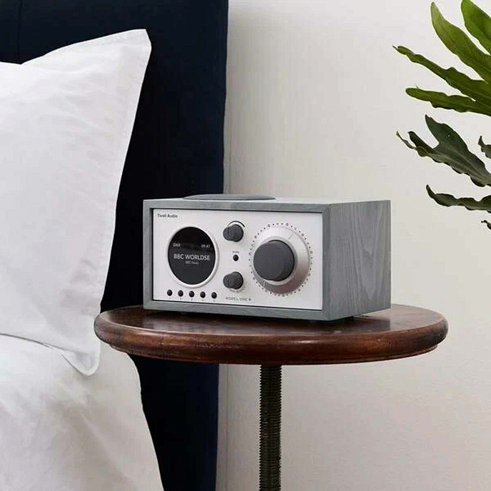 Радиоприемник Tivoli Model One+ Grey / White - рис.6