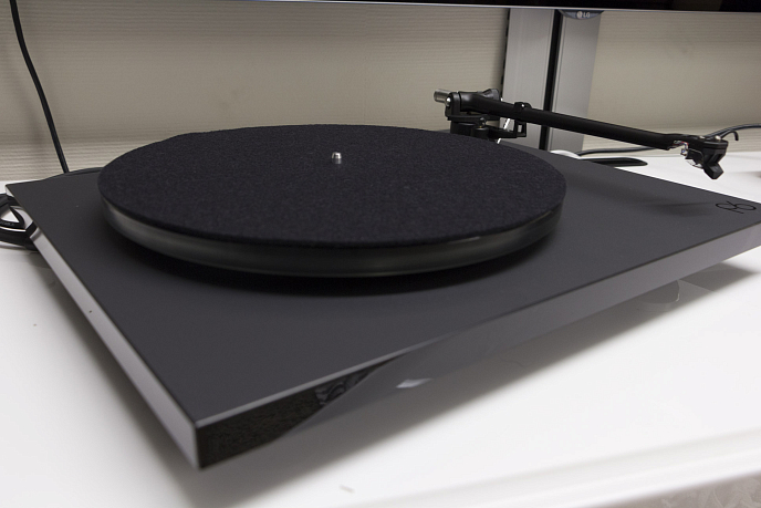 Проигрыватель винила Rega PLANAR 6 Black - проигрыватель винила б/к, цвет черный (SN 8759)_Уценка - рис.17