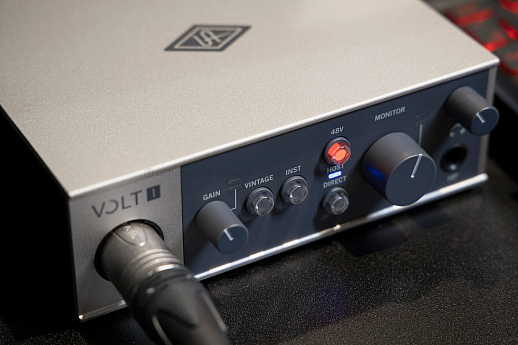 Аудиоинтерфейс Universal Audio Volt 1
