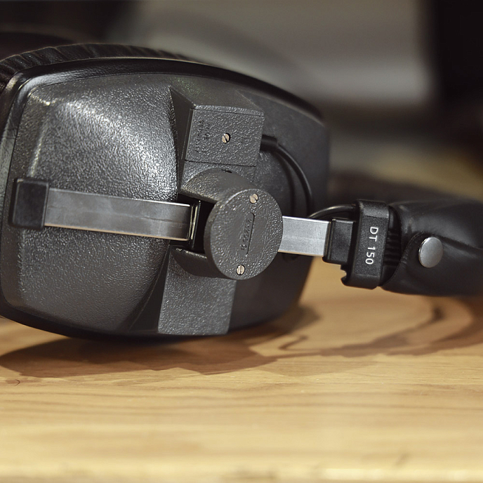 Наушники полноразмерные Beyerdynamic DT 150 / 250 ohm - рис.8