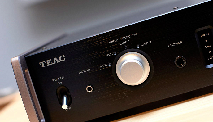 Усилитель для наушников TEAC HA-501 Silver - рис.3