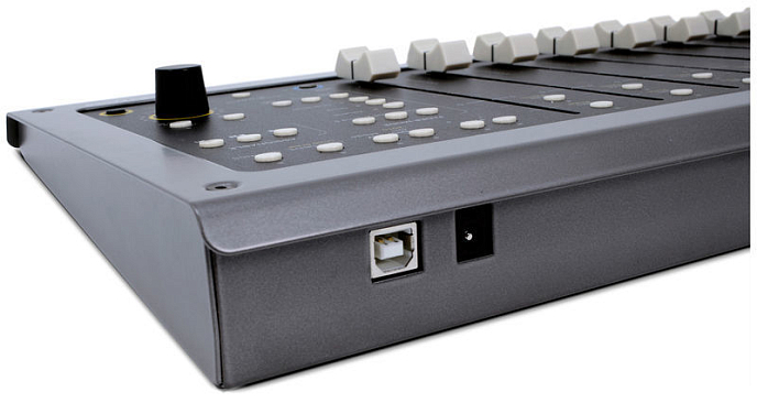 Контроллер Softube Console 1 Fader Black - рис.11
