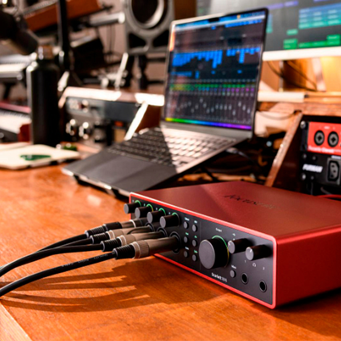 Аудиоинтерфейс Focusrite Scarlett 18i16 4th Gen Red - рис.4