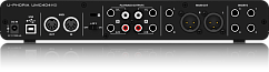 Внешняя звуковая карта BEHRINGER UMC404HD