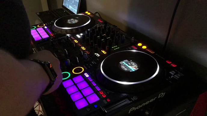 DJ-контроллер Pioneer DDJ-1000 - рис.8