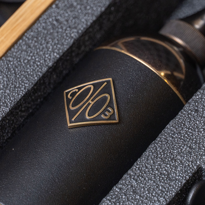 Микрофон студийный СОЮЗ 017 TUBE Limited Edition Black Brass - рис.2