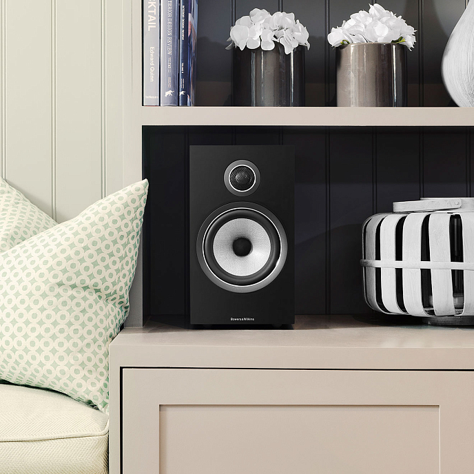 Полочная акустика Bowers & Wilkins 706 S2 gloss black - рис.5