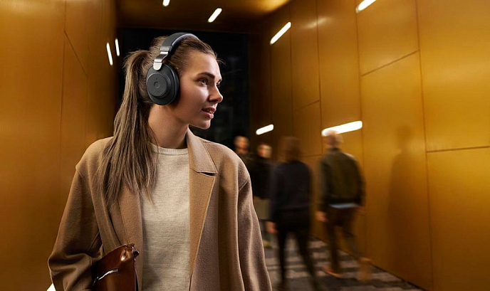 Беспроводные наушники Jabra Elite 85h Gold Beige - рис.6