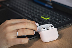 Чехол для Airpods uBear Touch Case for AirPods 3 Rose