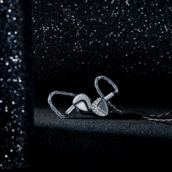 High End наушники Unique Melody Maven II Titanium - рис.2